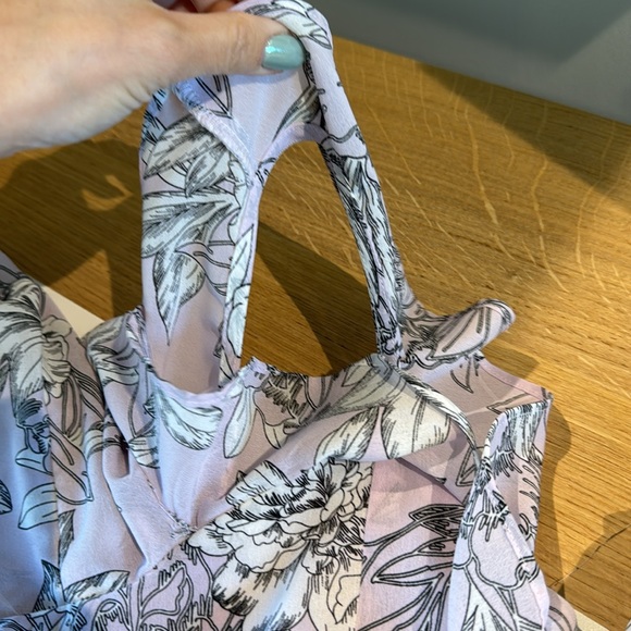 Stunning silk romper hundred percent polyester worn one snow returns - Picture 6 of 7